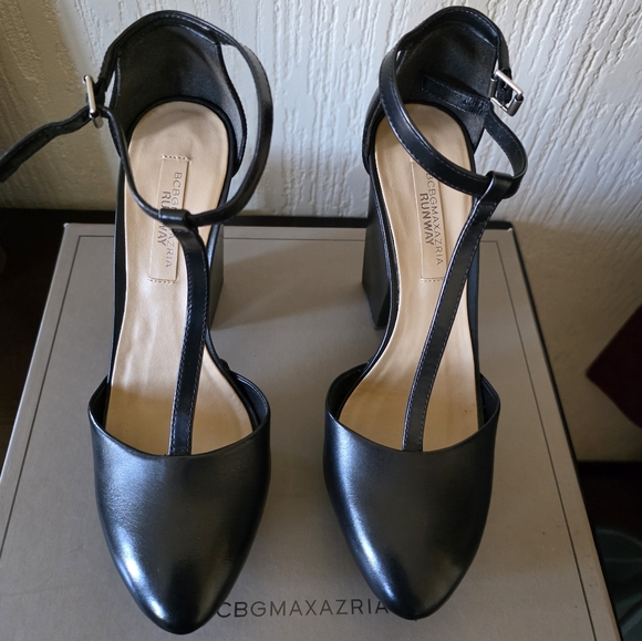 BCBGMAXAZRIA Black Women's Heels - Picture 2 of 7